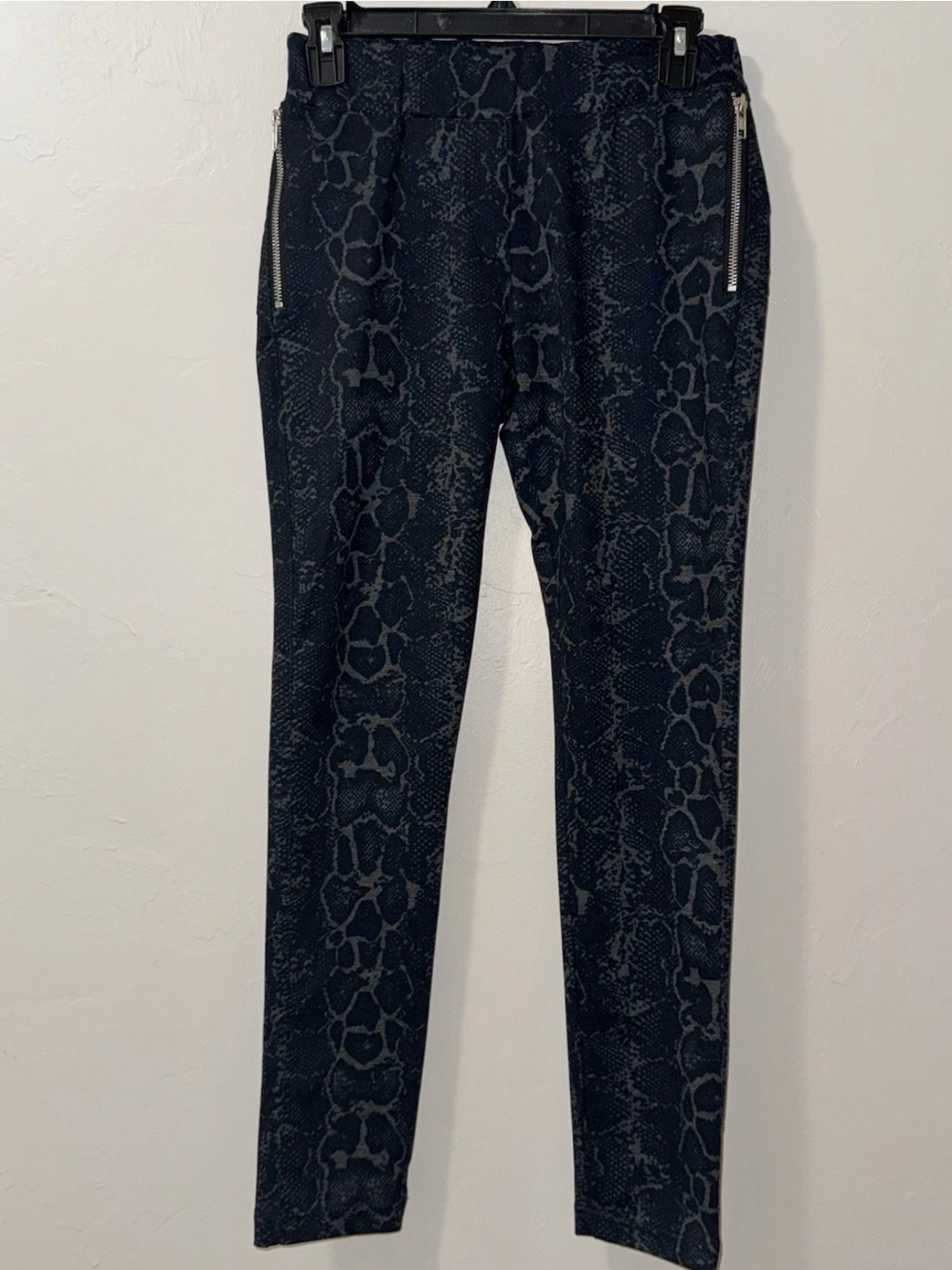 Anatomie Size S Animal Print Straight Leg Travel Pants Size Small